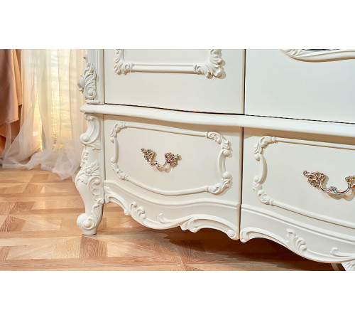 Шкаф 3-х дверный Элиза Люкс (крем)