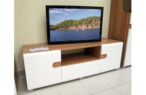 Тумба под телевизор Леонардо МН-026-02 белая